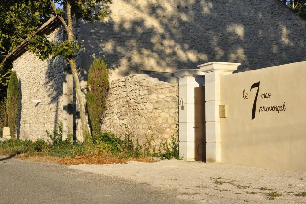 Photo of Outdoor in Saint-Andiol