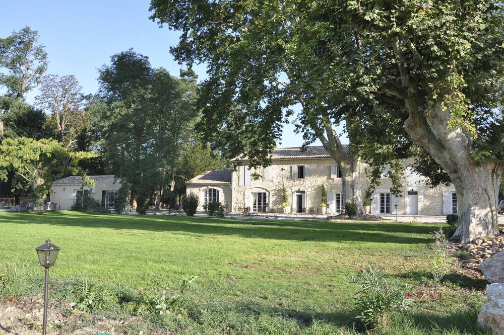 Photo of Outdoor in Saint-Andiol