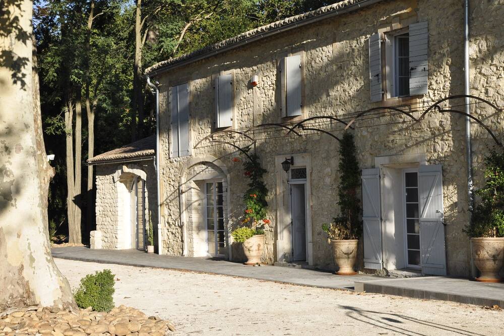Photo of Outdoor in Saint-Andiol