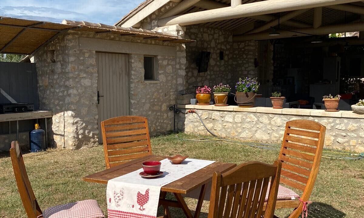 Photo of Outdoor in Eygalieres