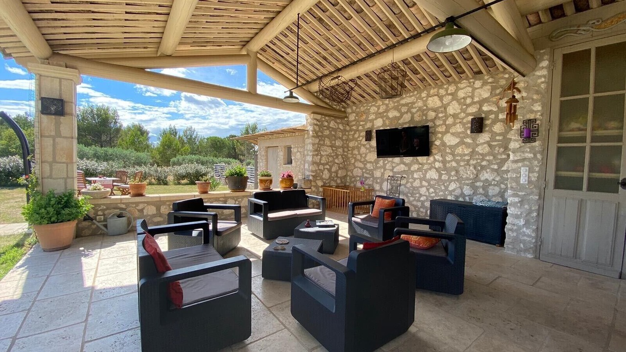 Photo of Patio Balcony in Eygalieres