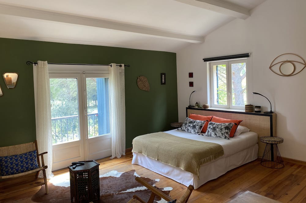 Photo of Bedroom in St.-Remy-de-Provence