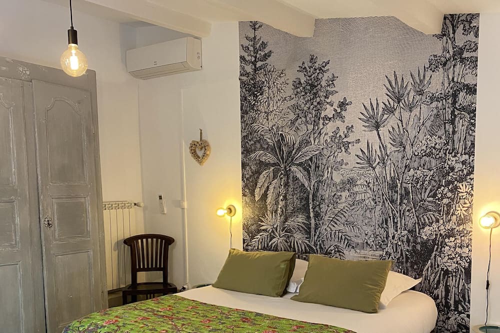Photo of Bedroom in St.-Remy-de-Provence