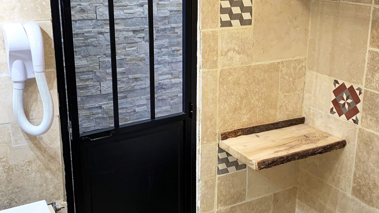 Photo of Bathroom in Saint-Etienne-de-Tinee