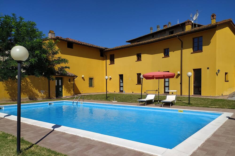 Photo of Outdoor in Marti