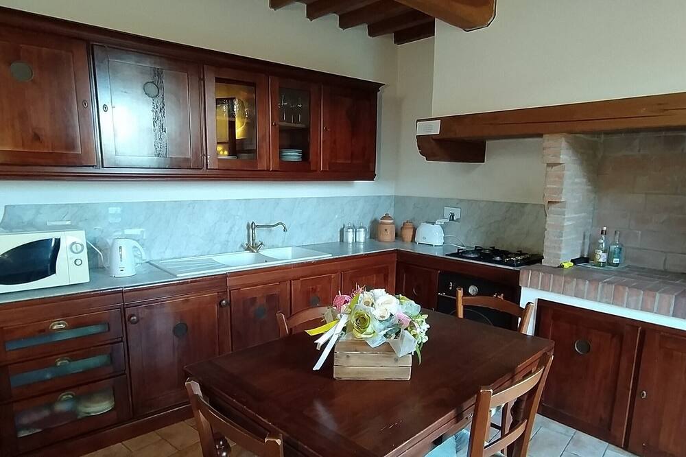 Photo of Kitchen in Marti