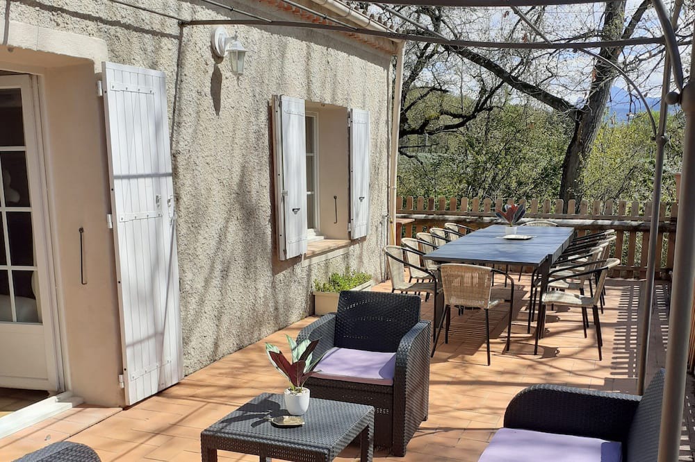 Photo of Patio Balcony in Aiglun