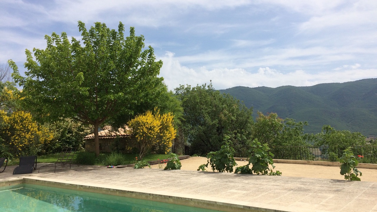 Photo of Outdoor in Saint-Martin-de-Castillon