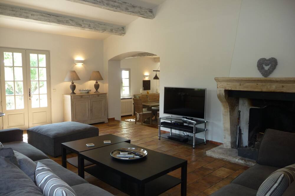 Photo of Livingroom in Bonnieux