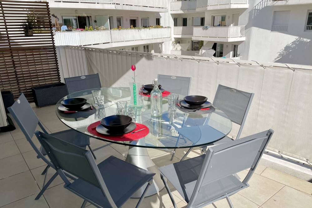 Photo of Patio Balcony in California - Pezou