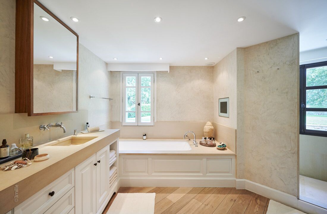 Photo of Bathroom in Les Baraques