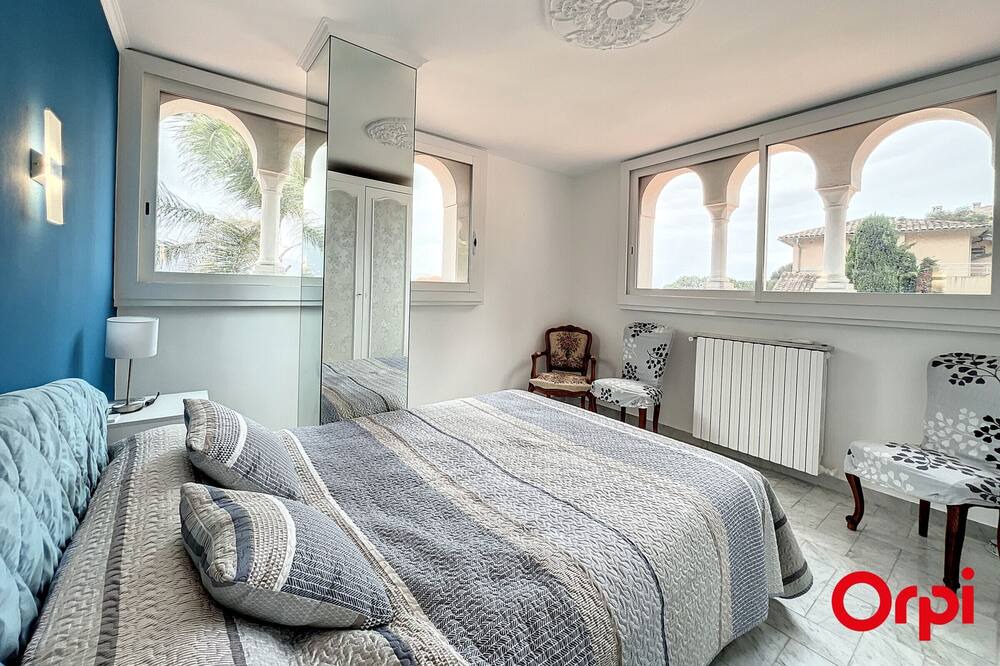 Photo of Bedroom in Roquebrune-Cap-Martin
