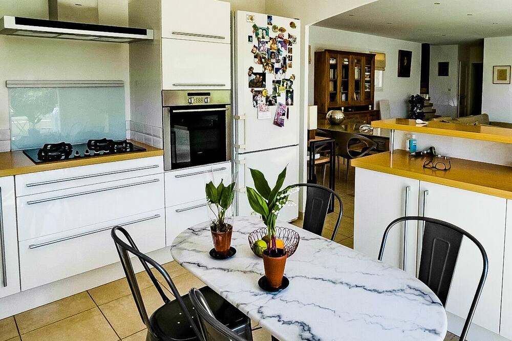 Photo of Kitchen in Est
