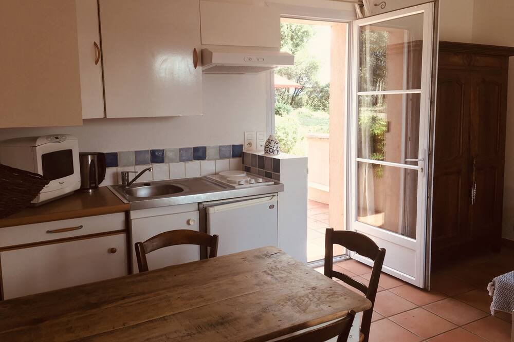 Photo of Kitchen in Pierrefeu-du-Var
