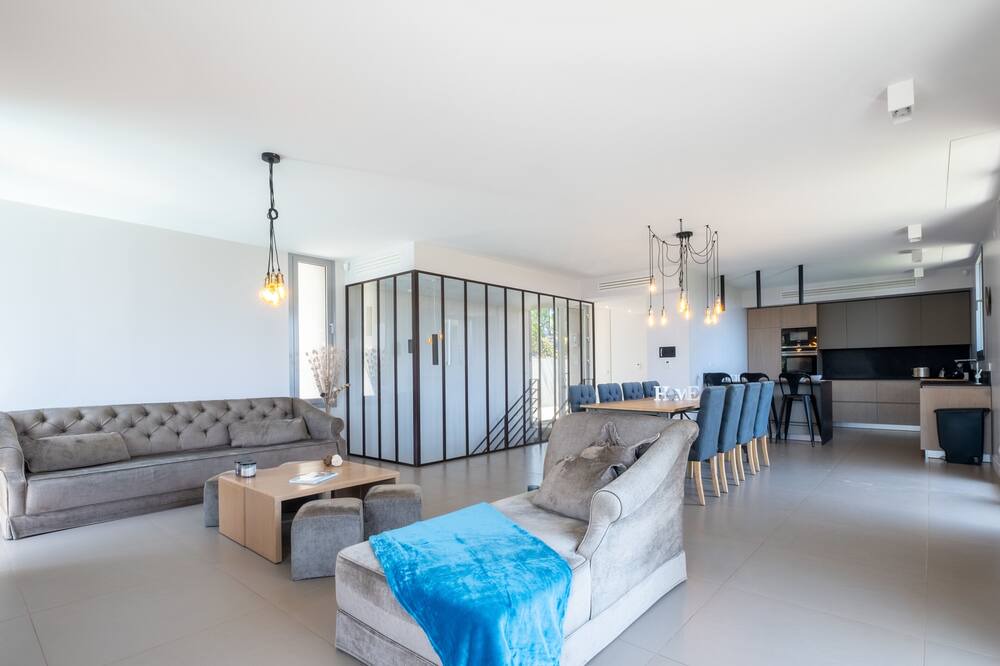 Photo of Livingroom in Mougins