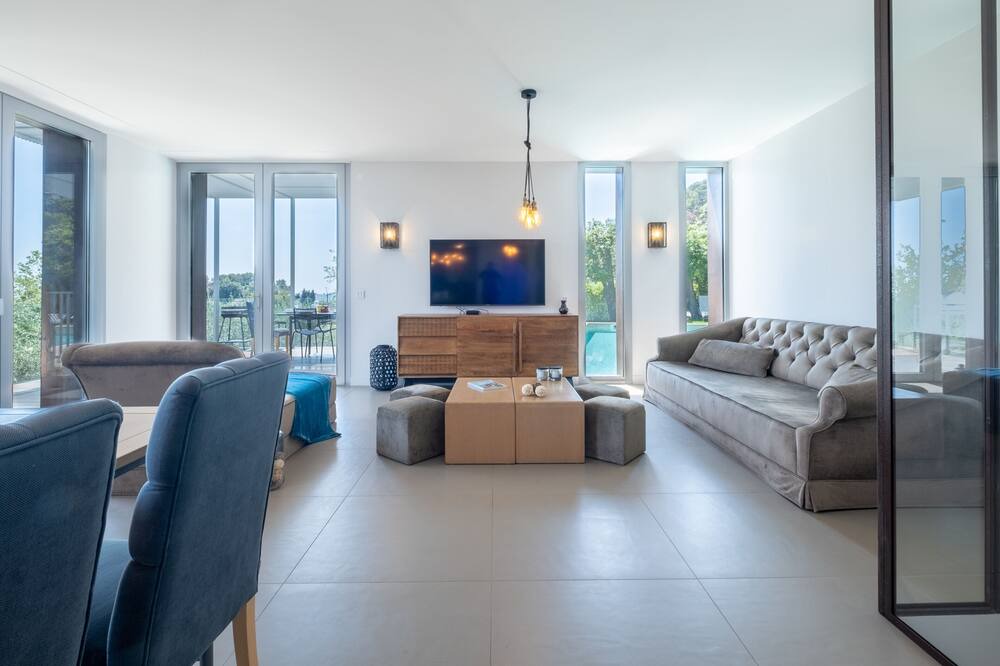 Photo of Livingroom in Mougins