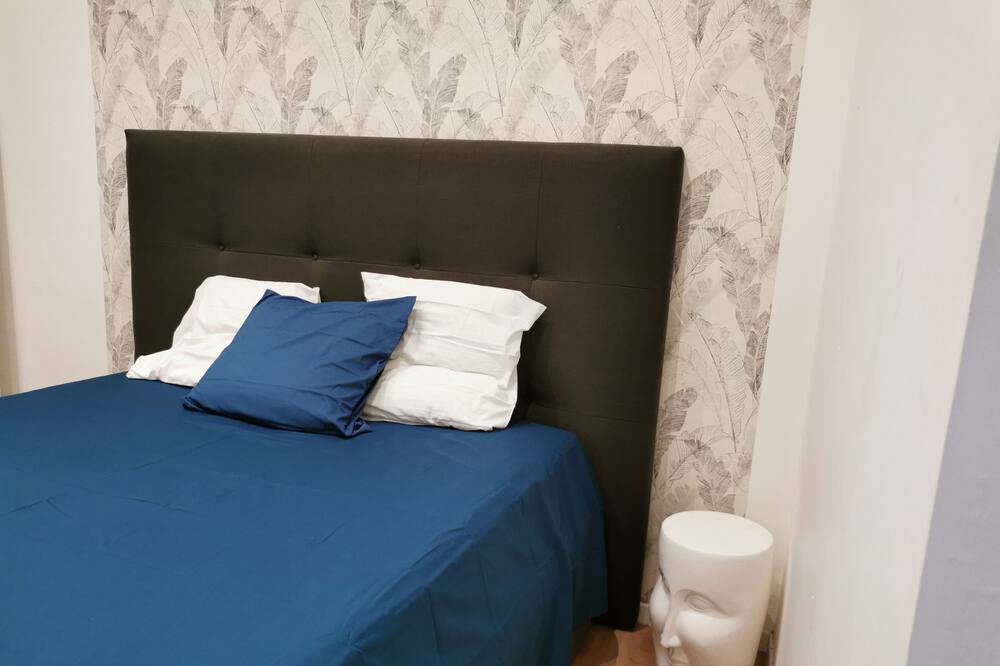 Photo of Bedroom in Baille