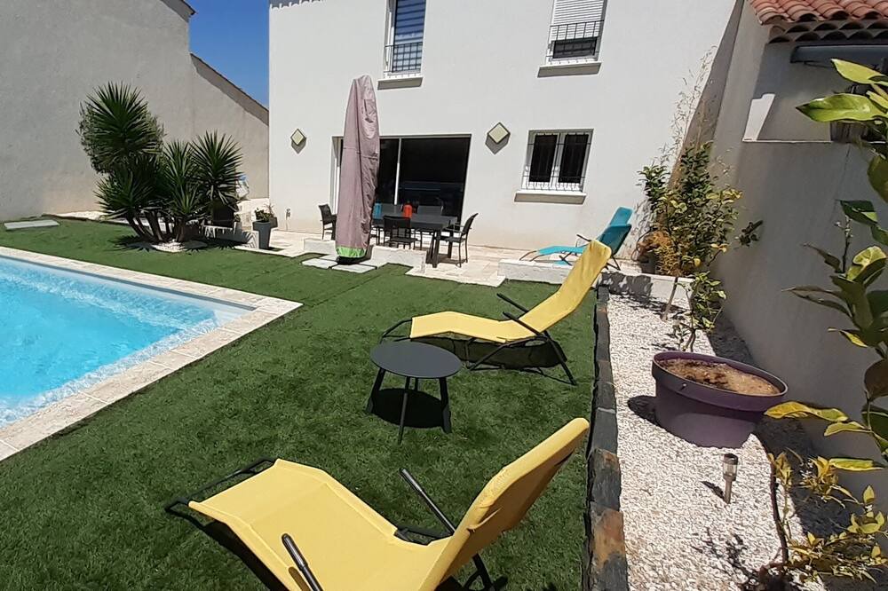 Photo of Outdoor in La Crau