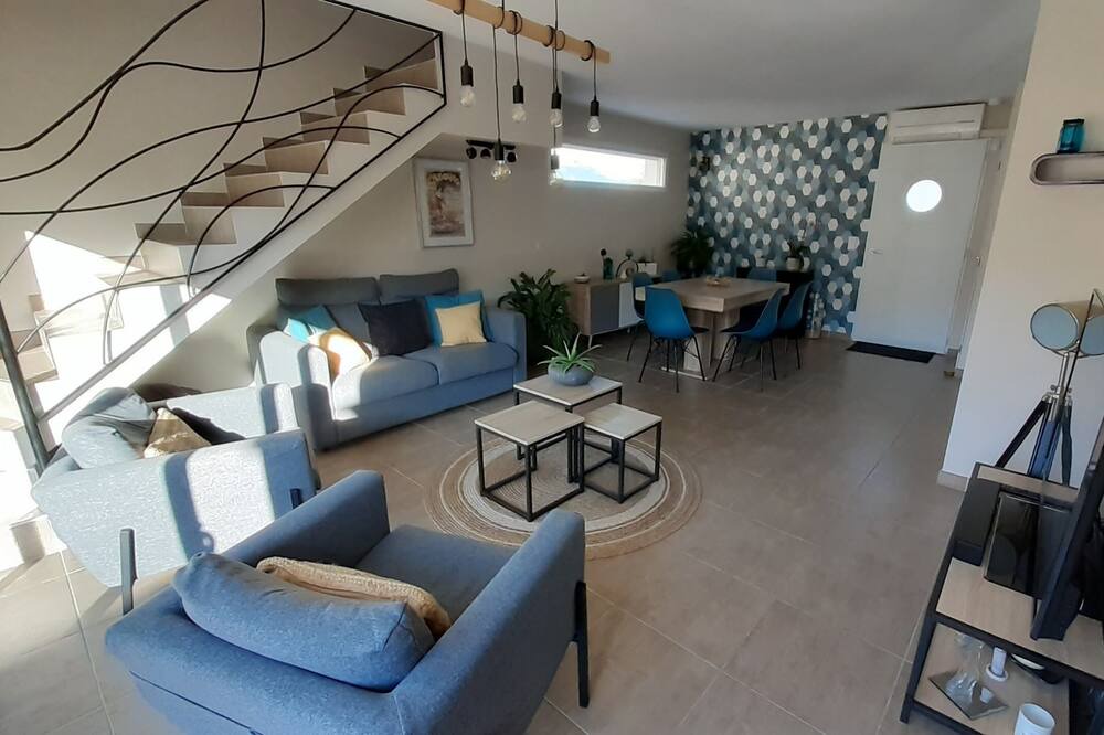 Photo of Livingroom in La Crau