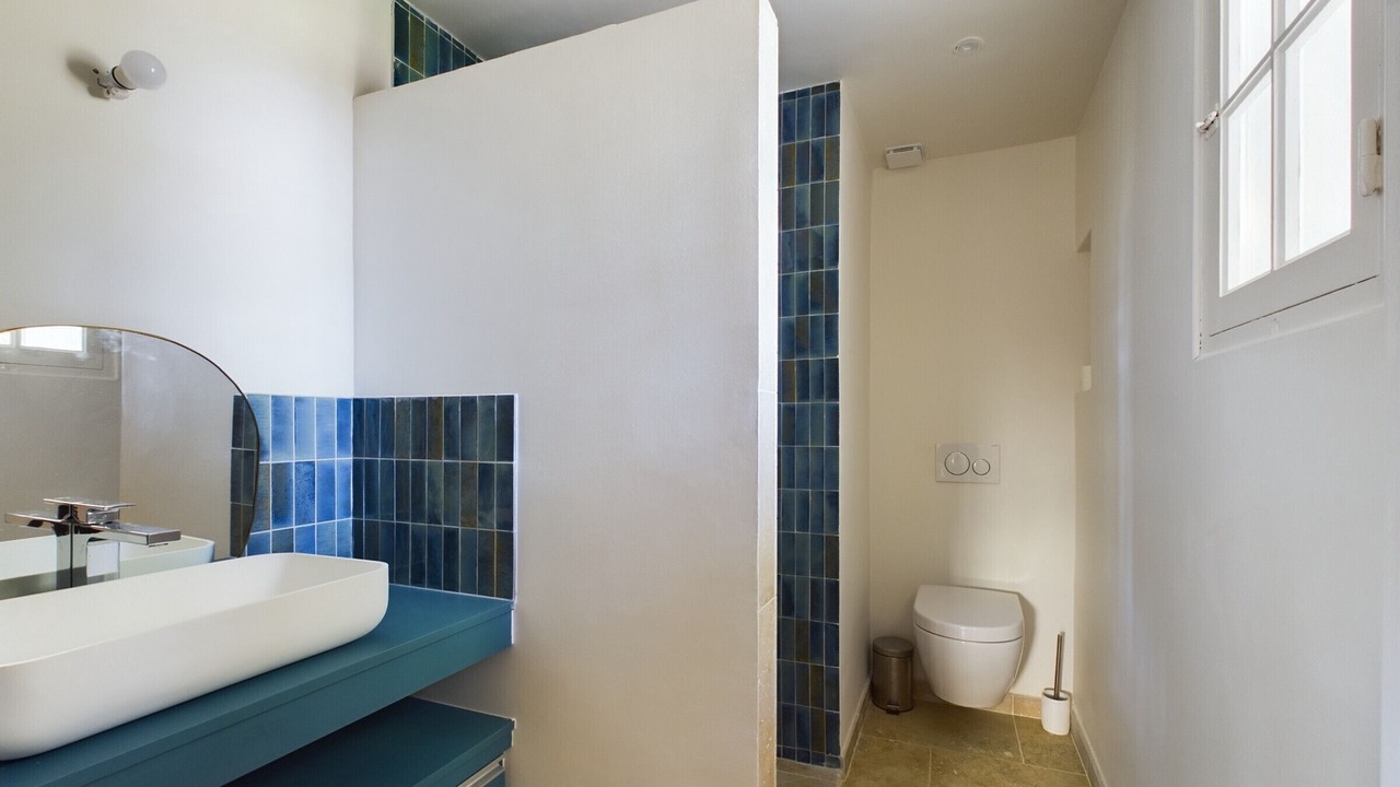 Photo of Bathroom in St.-Remy-de-Provence