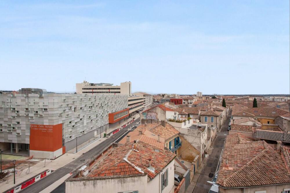 Photo of Patio Balcony in Nimes City Centre