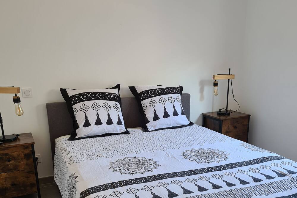 Photo of Bedroom in Deaux