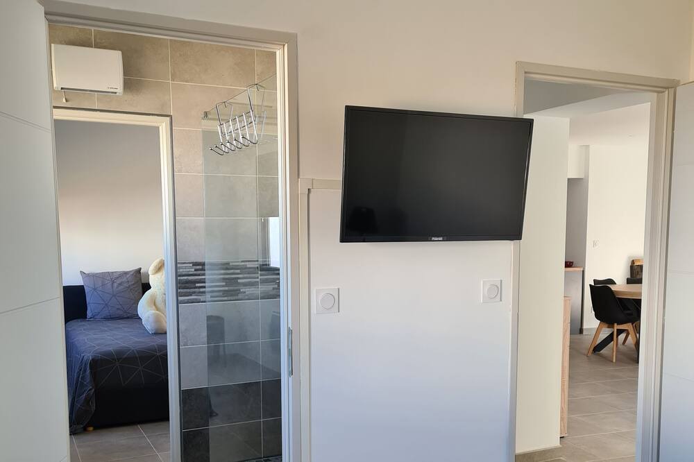 Photo of Bedroom in Deaux