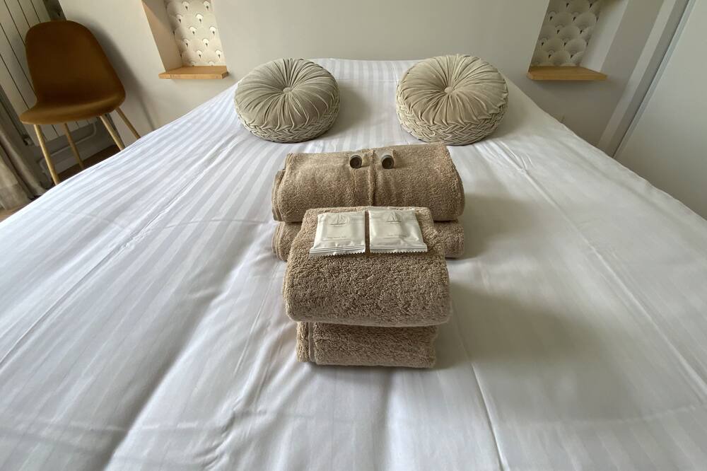 Photo of Bedroom in Estanove