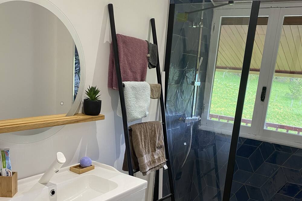 Photo of Bathroom in Guillaumes