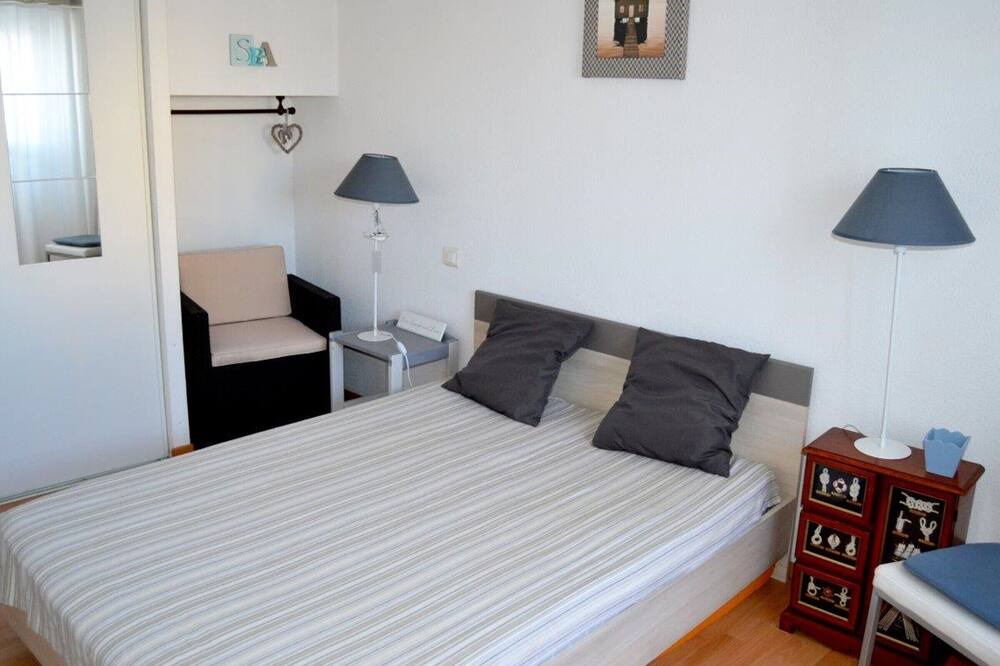 Photo of Bedroom in Sete