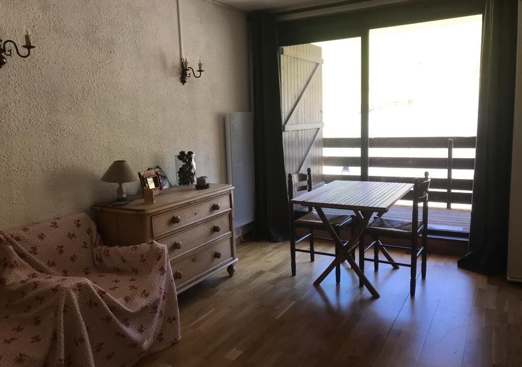 Photo of Livingroom in Enchastrayes