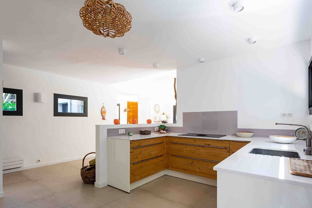 Photo of Kitchen in Les Baux-de-Provence
