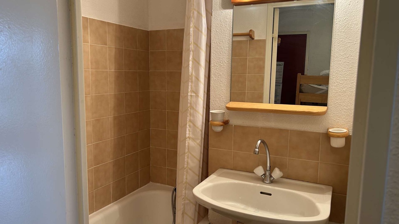 Photo of Bathroom in Reallon