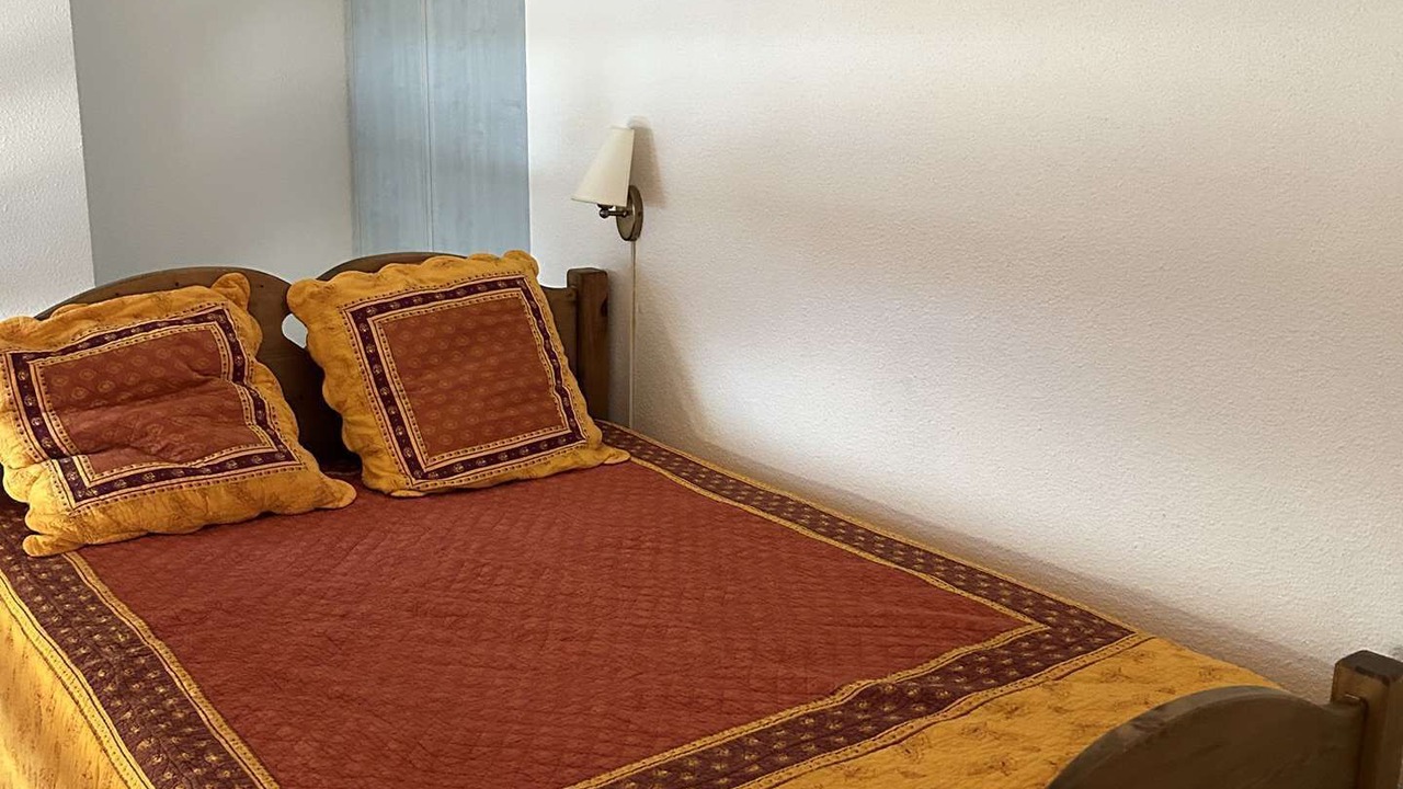 Photo of Bedroom in Reallon