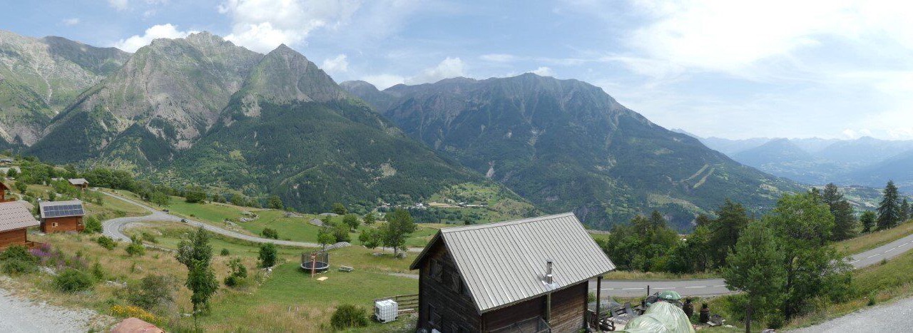 Photo of Others in Reallon
