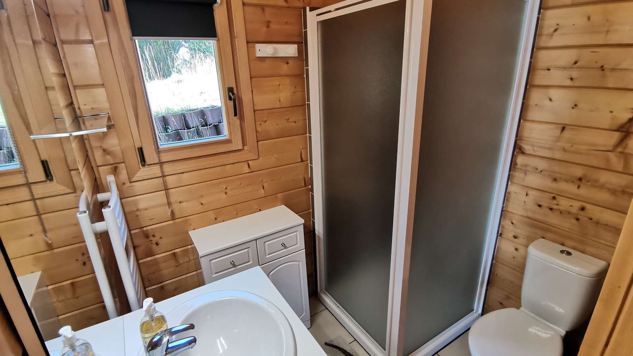 Photo of Bathroom in Reallon