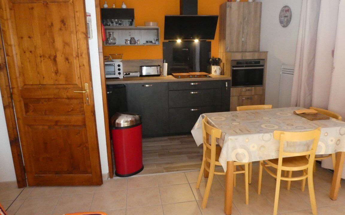 Photo of Kitchen in Reallon