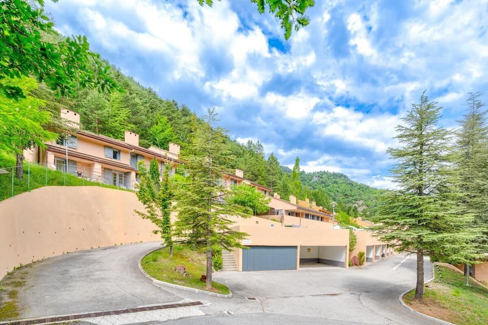 Photo of Outdoor in Guillaumes