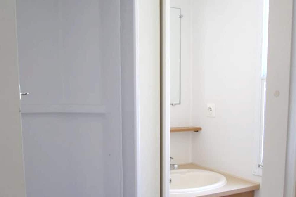 Photo of Bathroom in Beynes