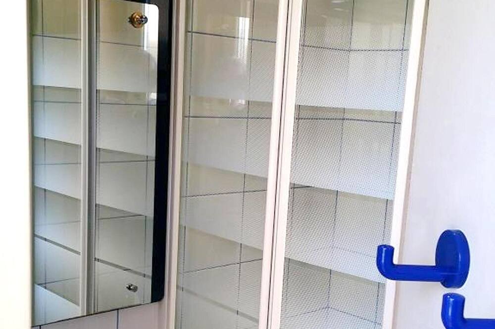 Photo of Bathroom in Saint-Lambert