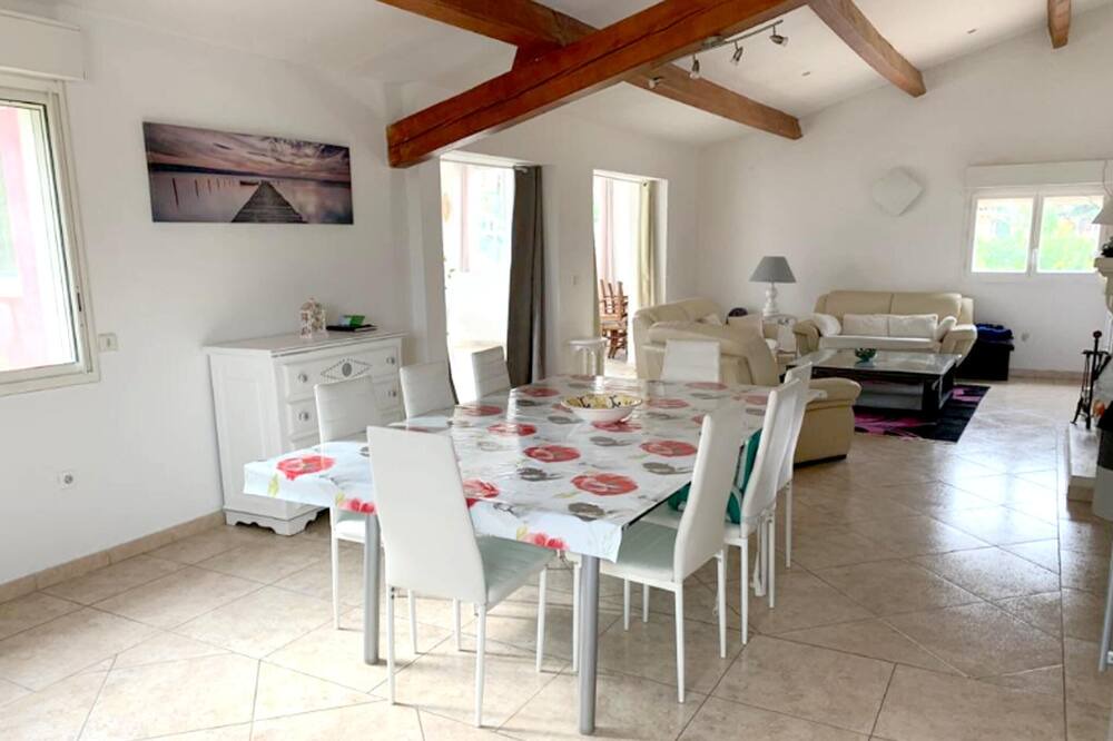 Photo of Livingroom in Tourrettes