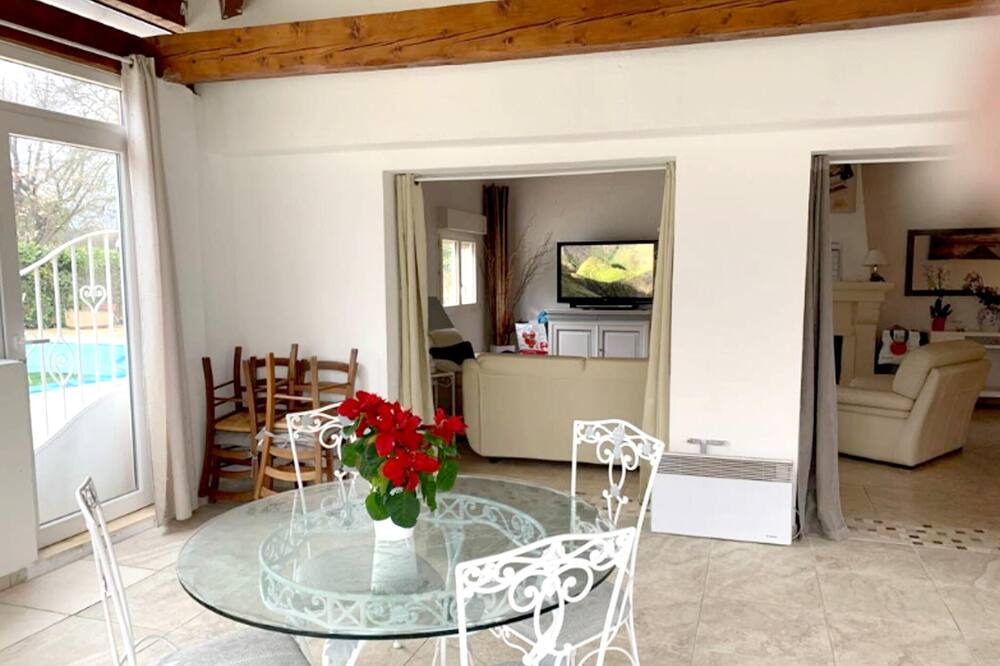 Photo of Livingroom in Tourrettes