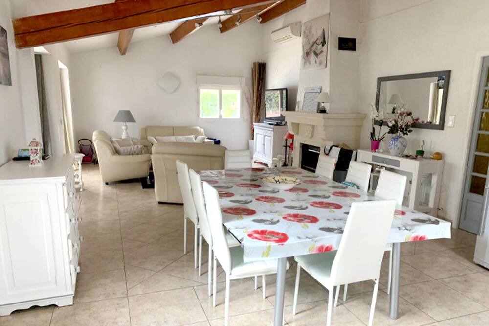 Photo of Livingroom in Tourrettes