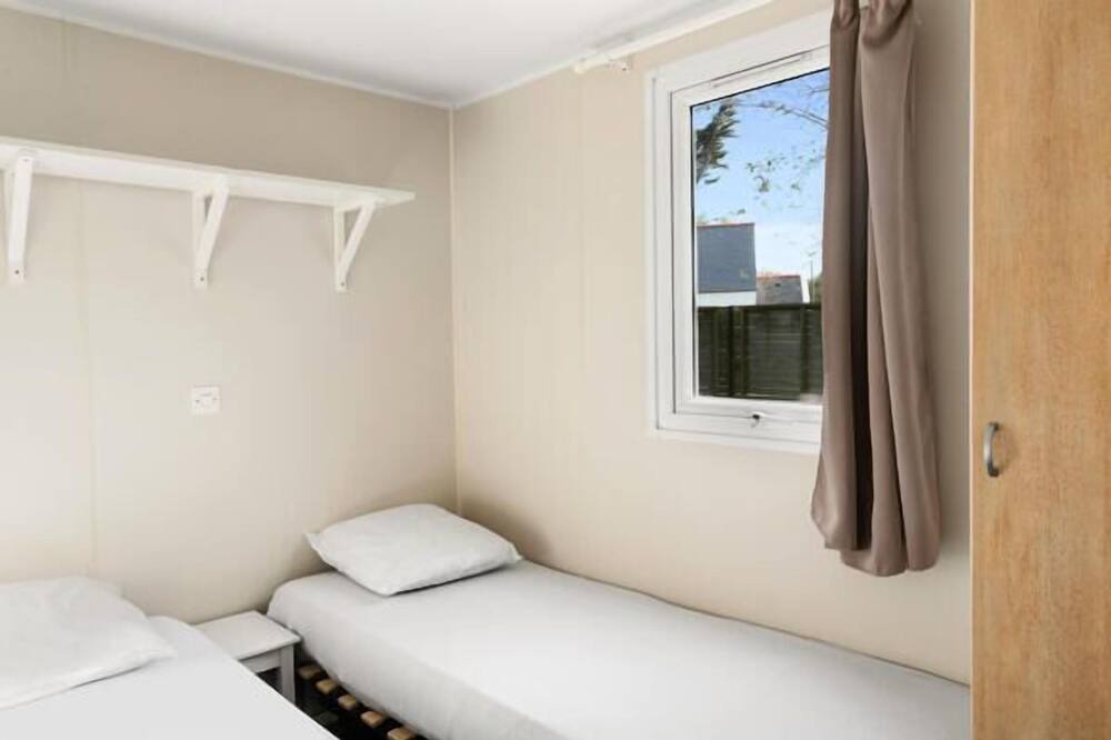 Photo of Bedroom in Albaron
