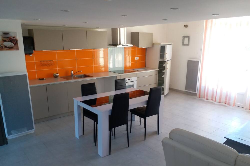 Photo of Kitchen in Tourbes