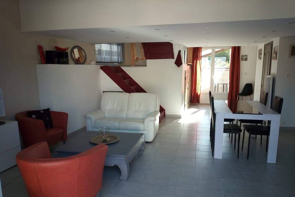 Photo of Livingroom in Tourbes