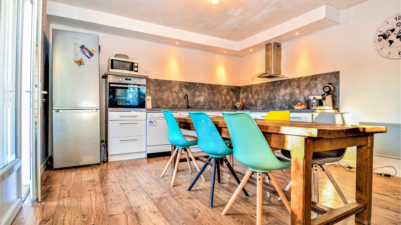 Photo of Kitchen in Saint-Quentin-la-Poterie