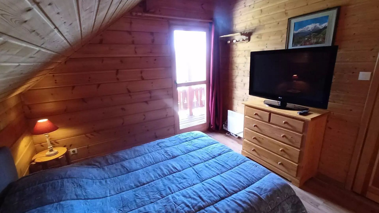 Photo of Bedroom in Reallon