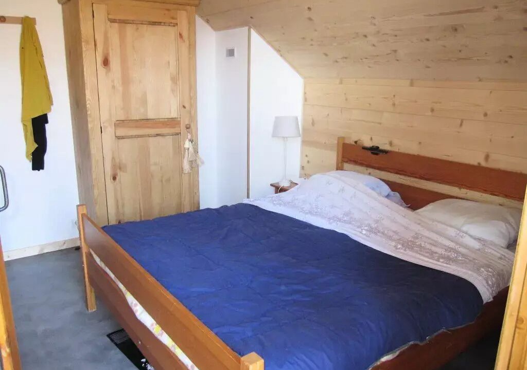 Photo of Bedroom in Reallon