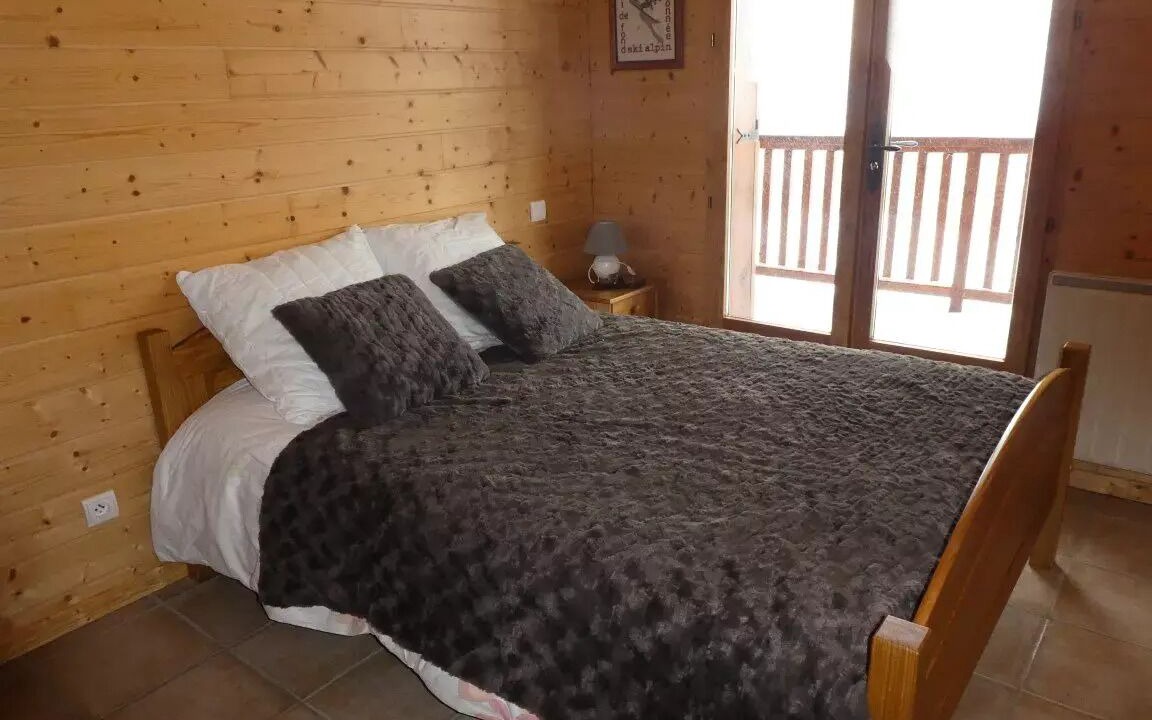 Photo of Bedroom in Reallon